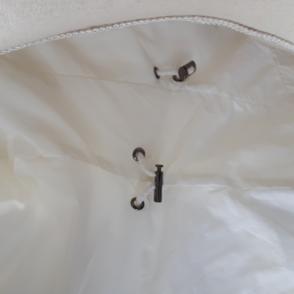 ADD rain jacket - Picture 6 of 7